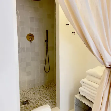 Maison G.h. Bed & Breakfast