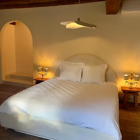 לינה וארוחת בוקר Maison G.h.